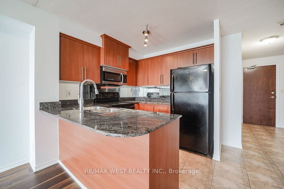 8 Rosebank Drive 15G, Toronto, ON M1B 5Z3 – photo 3