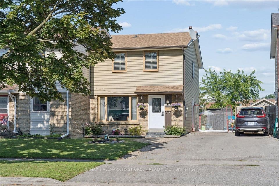 1179 Oxford Street, Oshawa, ON L1J 3W4 – photo 2