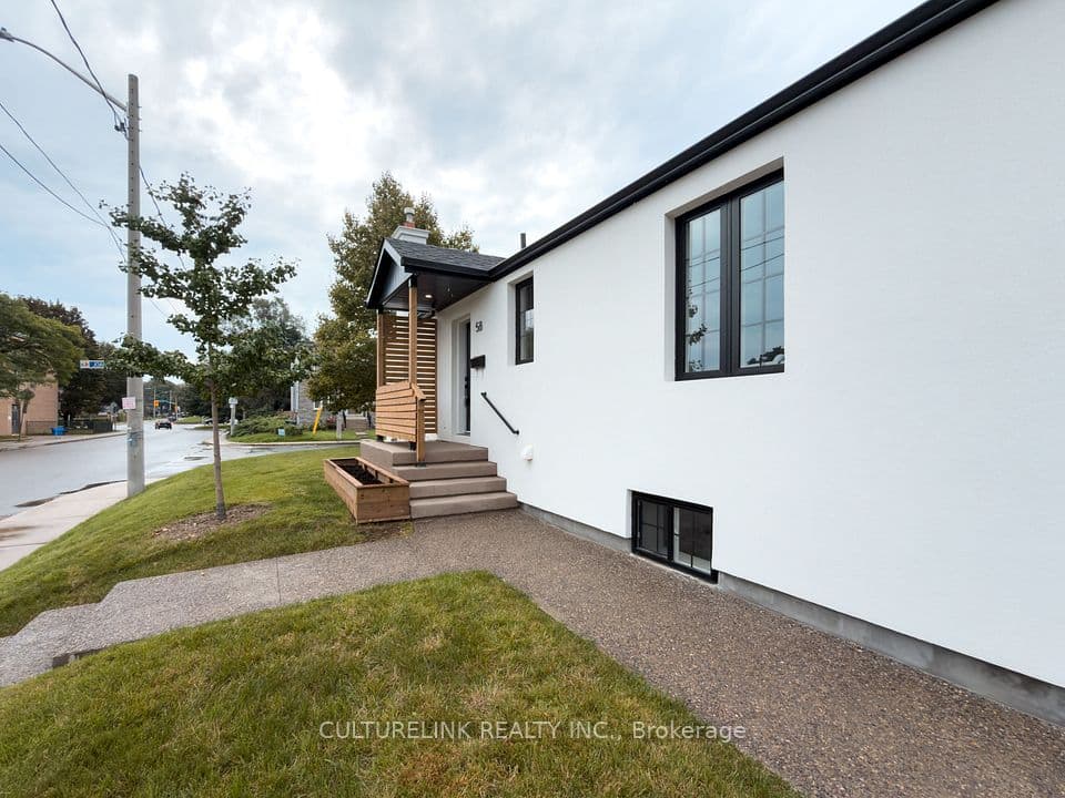 58 Joanith Drive, Toronto, ON M4B 1S7 – photo 2