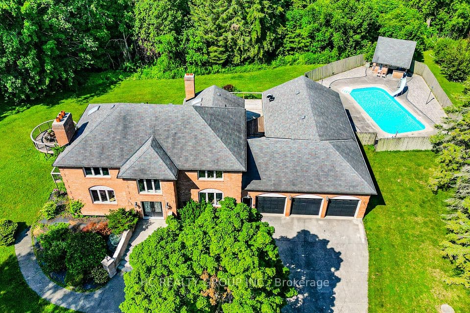 12 Bunting Court, Ajax, ON L1T 3S5 – photo 2