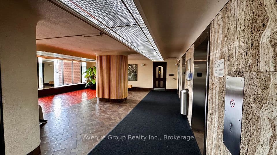 1 Massey Square 307, Toronto, ON M4C 5L4 – photo 3