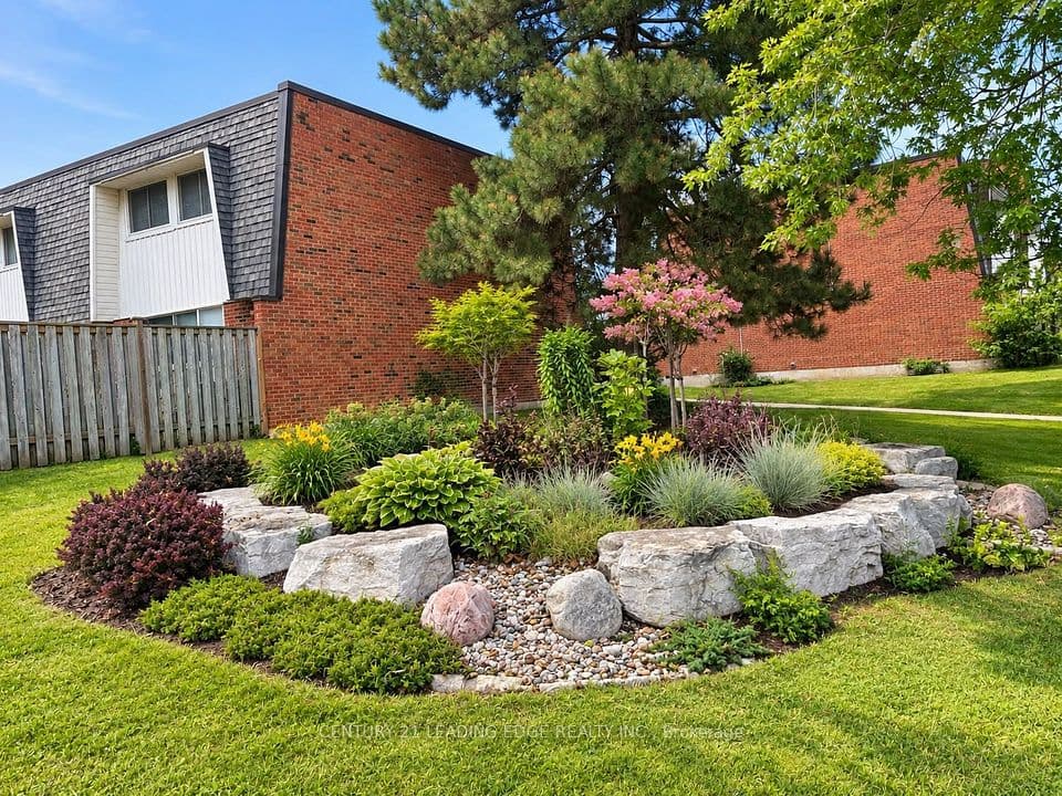 112 Deacon Lane, Ajax, ON L1S 2T3 – photo 2