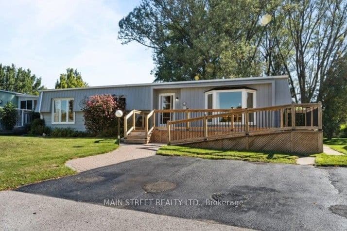 2 Pineridge Crescent, Clarington, ON L1B 1B9 – main photo