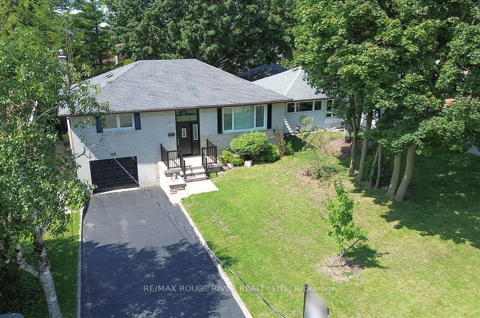 30 Scarboro Avenue, Toronto, ON M1C 1M3 – main photo
