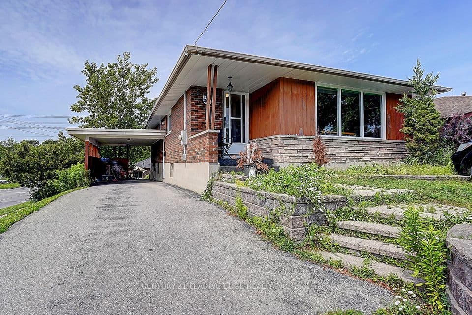284 DOVER Street, Oshawa, ON L1G 6G6 – photo 3