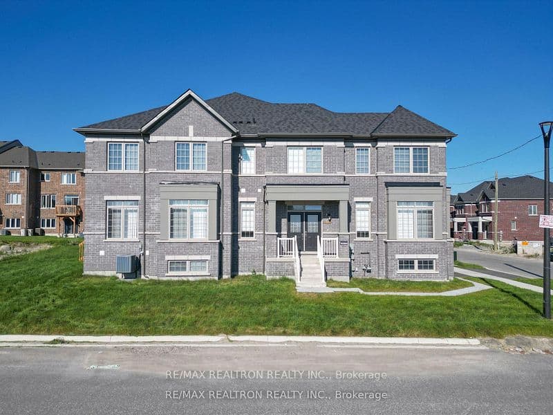 988 Grosbeak Trail, Pickering, ON L1X 0P6 – photo 3