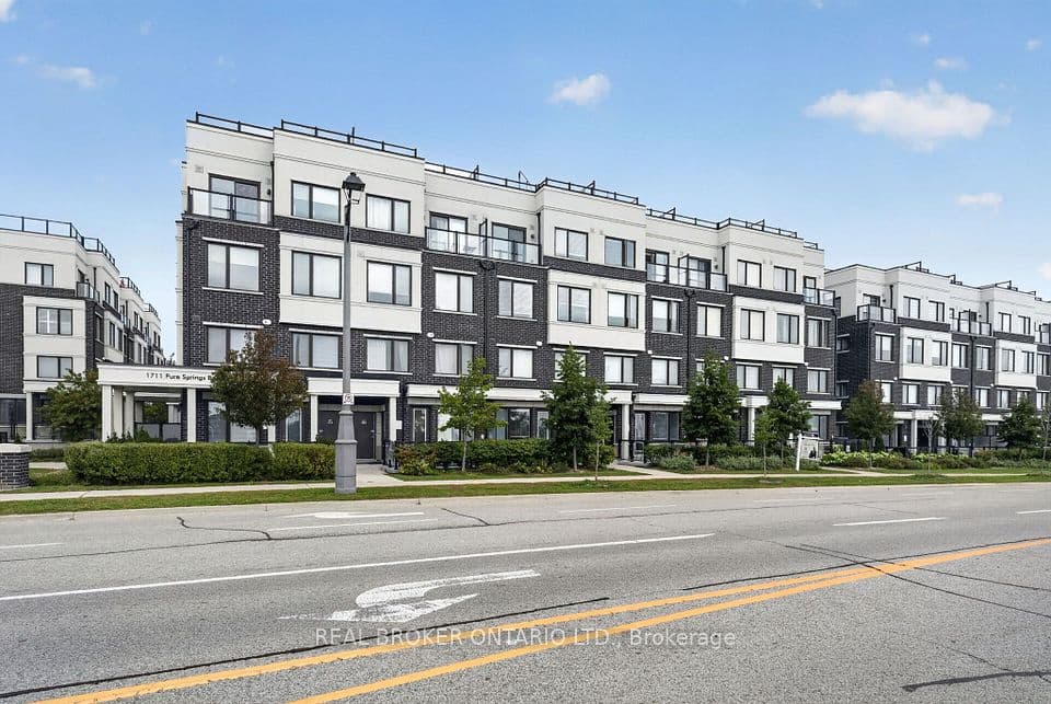 1711 Pure Springs Boulevard 521, Pickering, ON L1X 0E3 – main photo