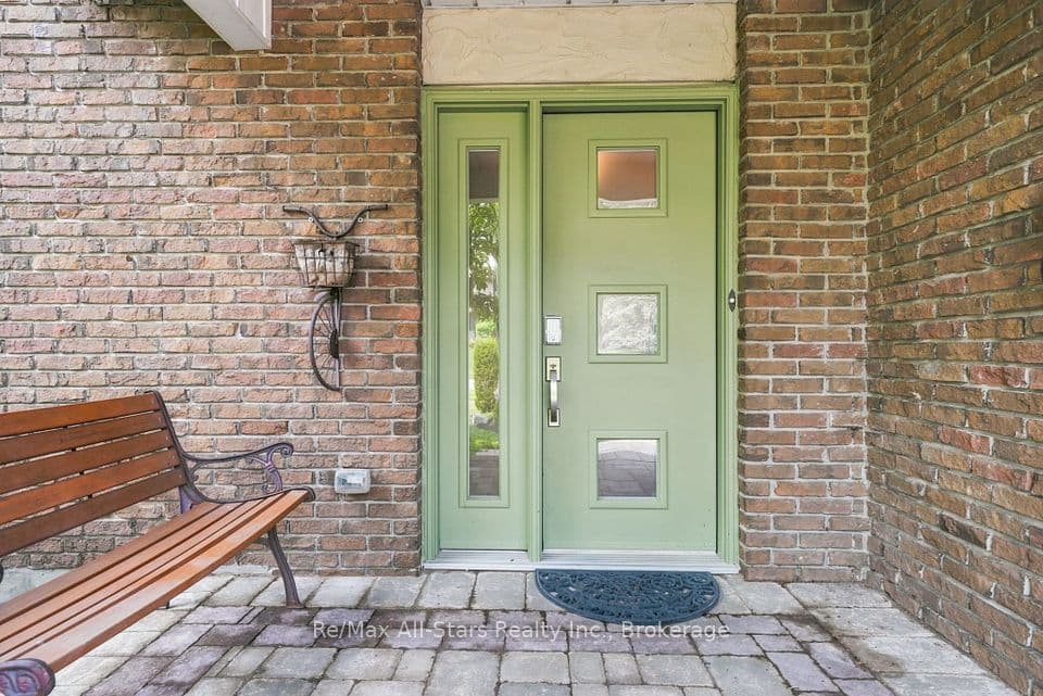 169 Marica Avenue, Oshawa, ON L1G 3G9 – photo 3