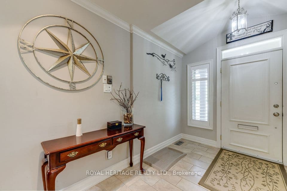 8 Chantrey Court, Toronto, ON M1E 4V3 – photo 3