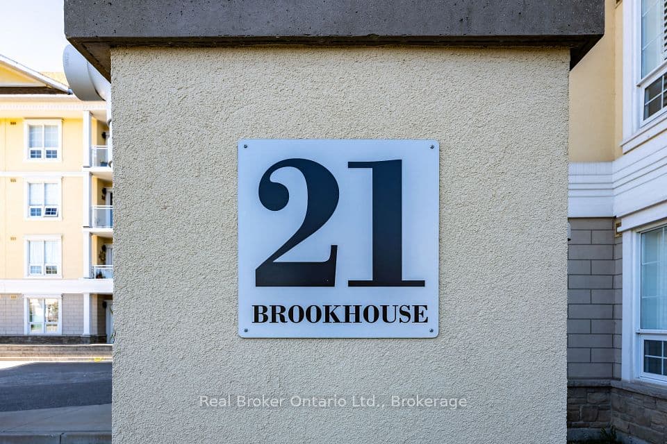 21 Brookhouse Drive 216, Clarington, ON L1B 0V4 – photo 3