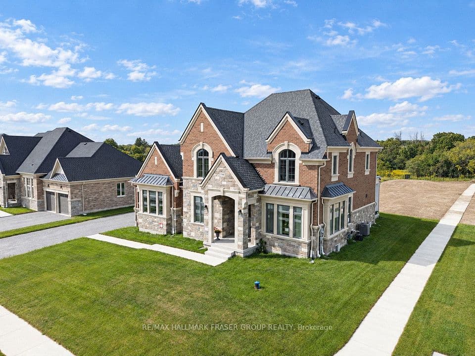 1788 Loyst Avenue, Pickering, ON L1Y 0B7 – main photo