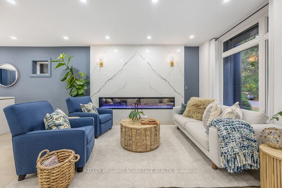 36 Lockwood Road, Toronto, ON M4L 3M8 – photo 3