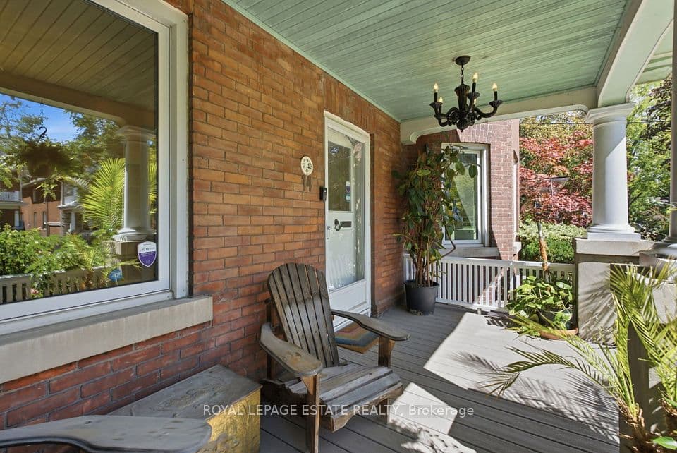 14 Lyall Avenue, Toronto, ON M4E 1V8 – photo 2