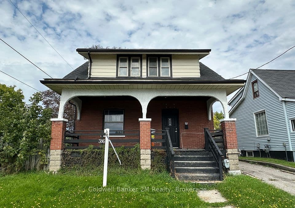 386 Pine Avenue, Oshawa, ON L1J 2H8 – main photo