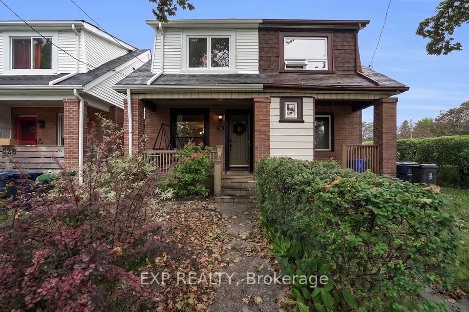 530 Victoria Park Avenue, Toronto, ON M4E 3T4 – main photo