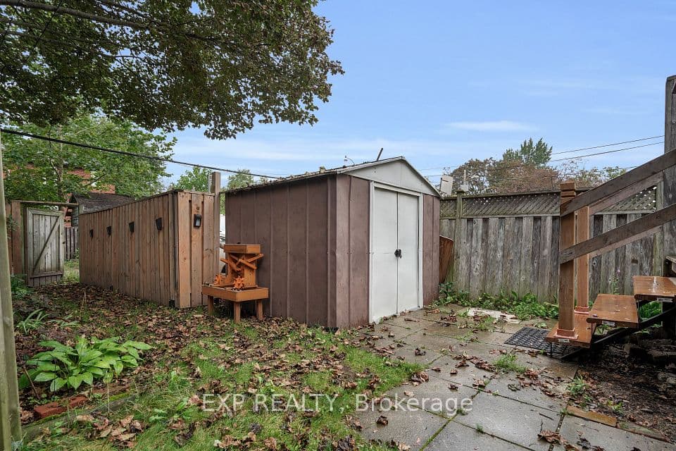 530 Victoria Park Avenue, Toronto, ON M4E 3T4 – photo 3