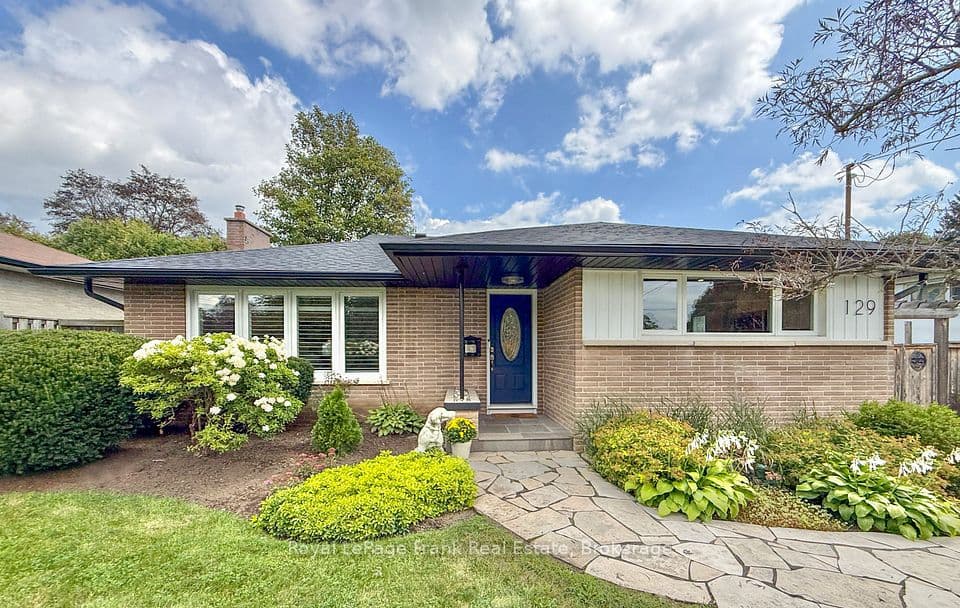 129 Keewatin Street N, Oshawa, ON L1G 6N2 – photo 3