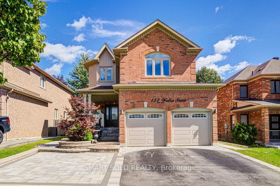 157 Waller Street, Whitby, ON L1R 2P7 – main photo