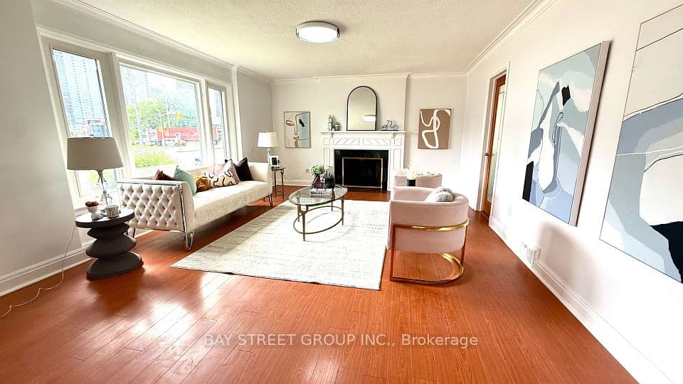 2212 Kennedy Road, Toronto, ON M1T 3G4 – photo 2