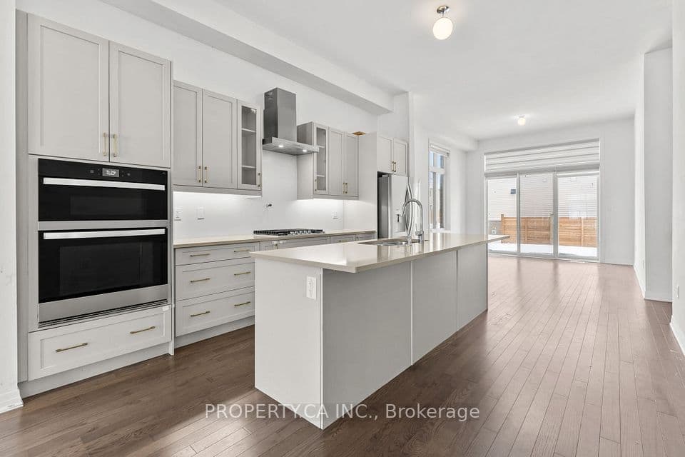 2 Yacht Drive, Clarington, ON L1C 4A9 – photo 3