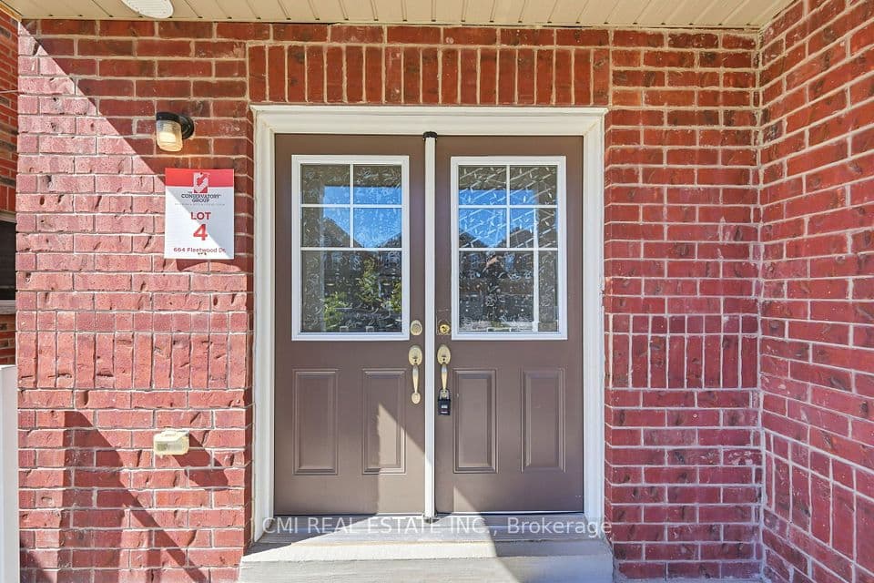 664 Fleetwood Drive, Oshawa, ON L1K 0A2 – photo 3