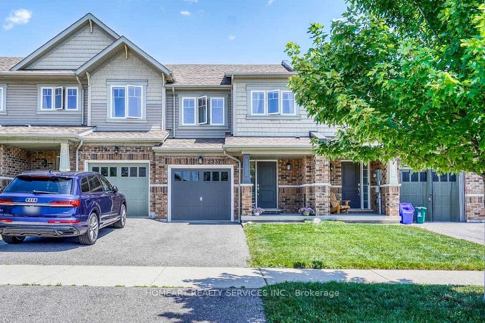 2337 Steeplechase Street, Oshawa, ON L1L 0C8 – main photo