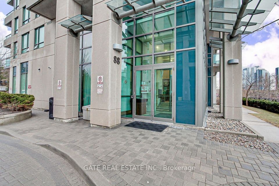 88 Grangeway Avenue 308, Toronto, ON M1H 0A2 – photo 2