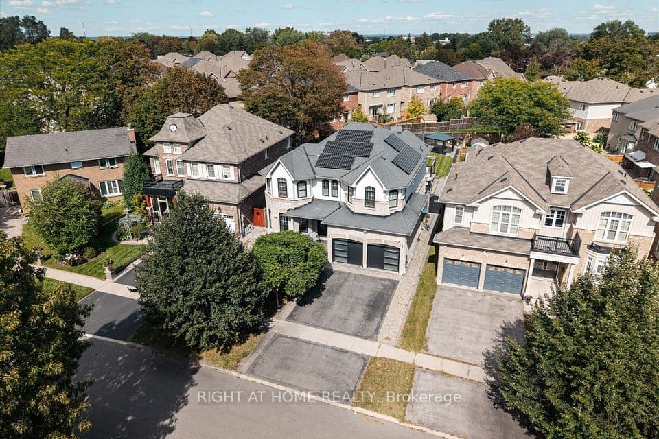 66 Rideout Street, Ajax, ON L1S 1P8 – main photo
