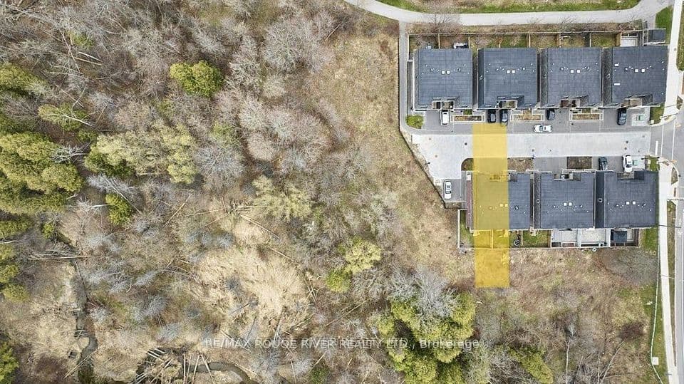 6 Seagrave Lane, Ajax, ON L1T 0P2 – photo 2