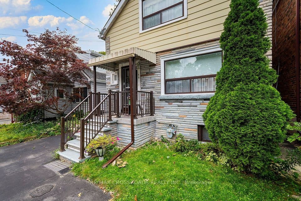 36 Mcdonald Avenue, Toronto, ON M1L 3Y8 – photo 3
