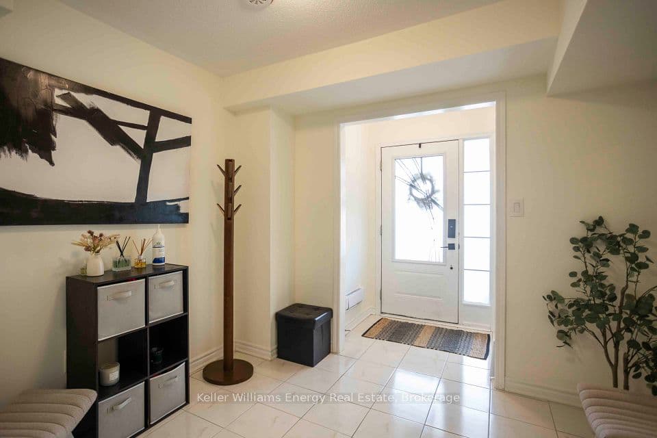 104 Howe Avenue, Toronto, ON M1C 0J4 – photo 3