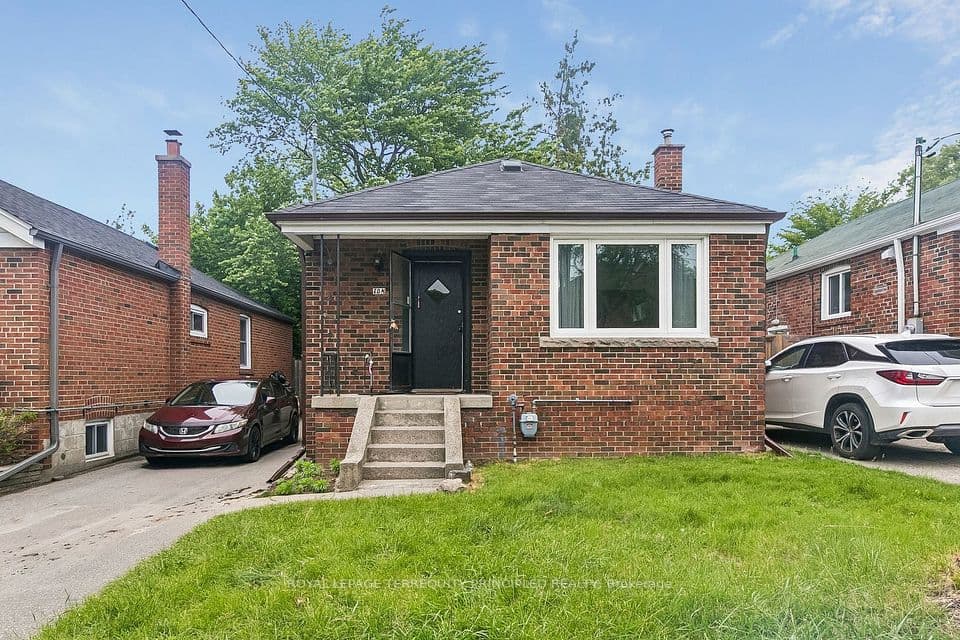 104 Galbraith Avenue, Toronto, ON M4B 2B7 – main photo