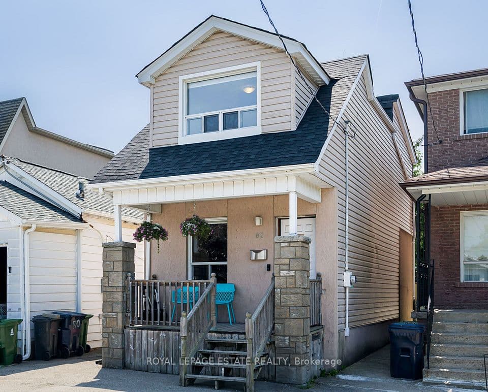 82 August Avenue, Toronto, ON M1L 3N2 – main photo
