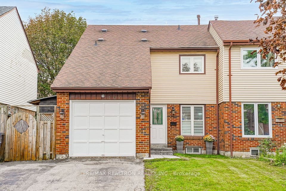 107 Purvis Crescent, Toronto, ON M1B 1H8 – main photo