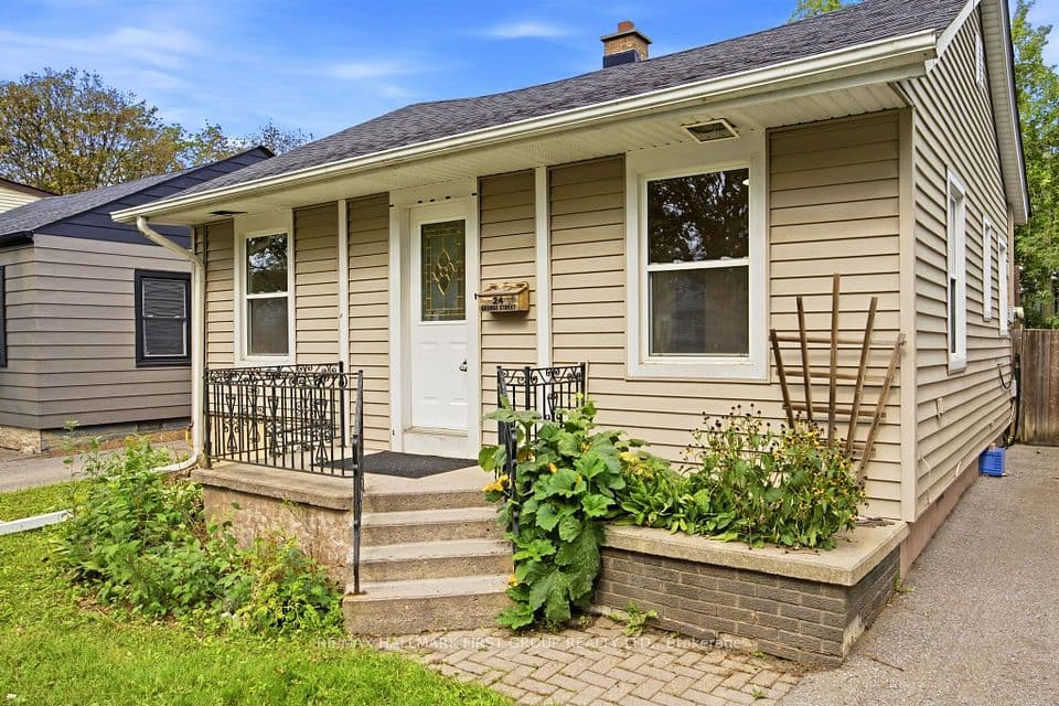 24 George Street, Ajax, ON L1S 1S5 – photo 3