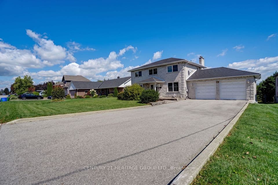 357 Powell Road S, Whitby, ON L1N 2H5 – photo 2