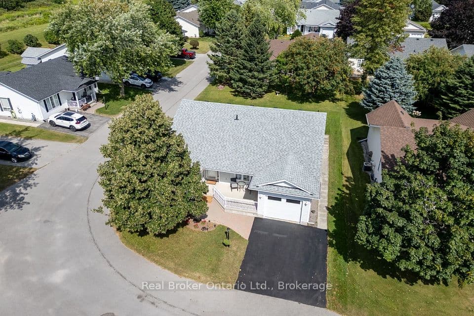 10 Niagara Trail, Clarington, ON L1B 1A2 – photo 3