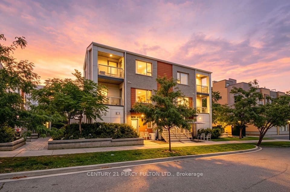 70 Orchid Place Drive TH 19, Toronto, ON M1B 0C4 – photo 3
