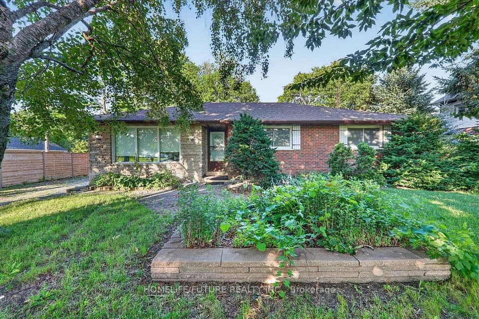 2111 Prestonvale Road, Clarington, ON L1E 2S2 – main photo