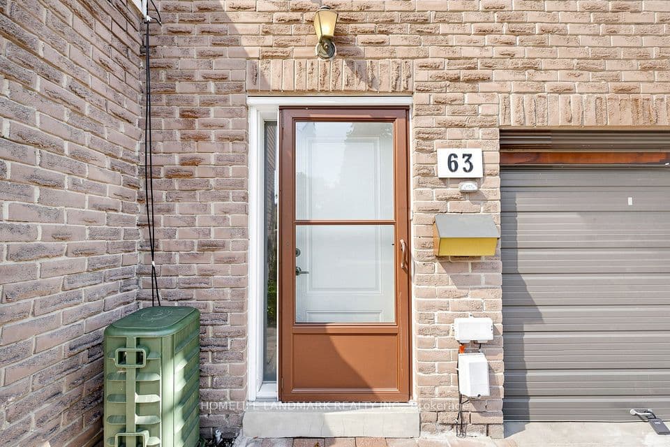 1131 Sandhurst Circle 63, Toronto, ON M1V 1V5 – photo 3