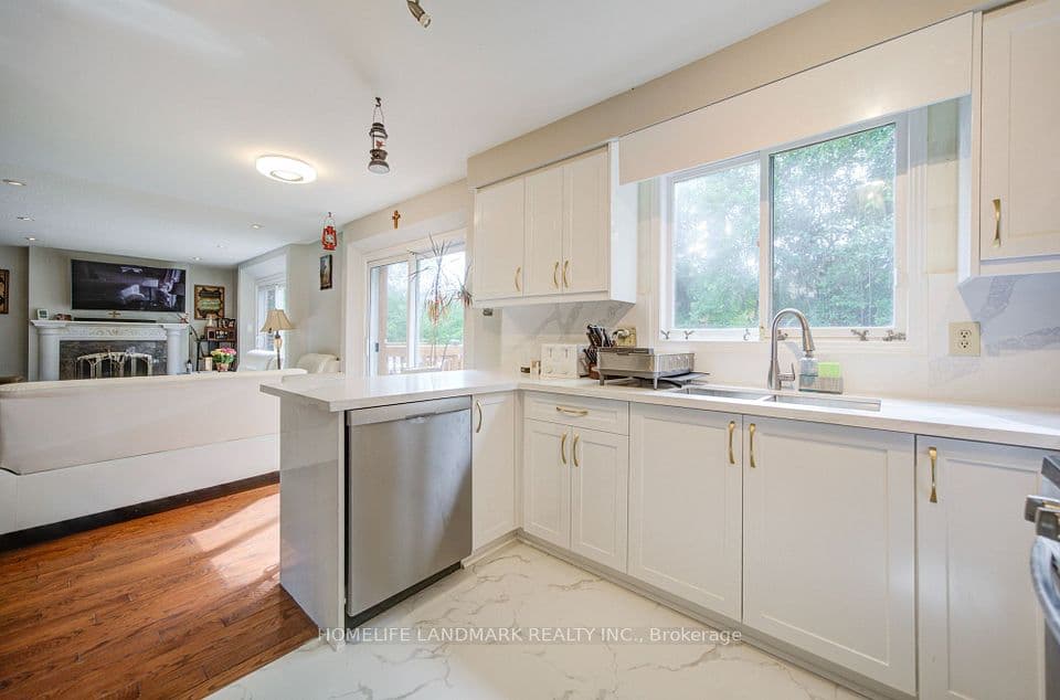 3 Ruddell Place, Toronto, ON M1C 3E4 – photo 3