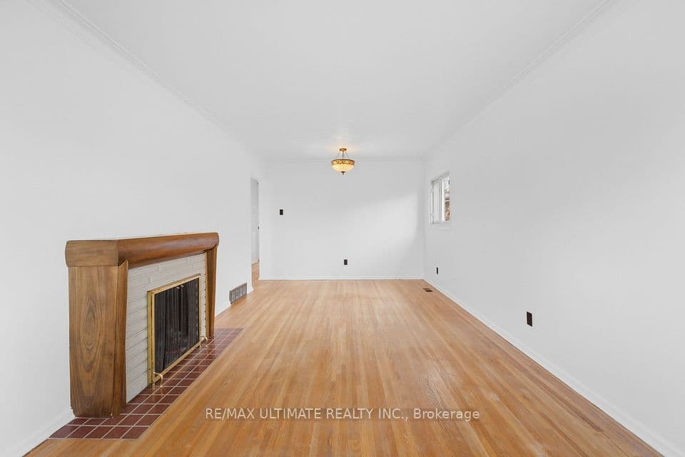 4 Moray Place, Toronto, ON M1R 2E2 – photo 3