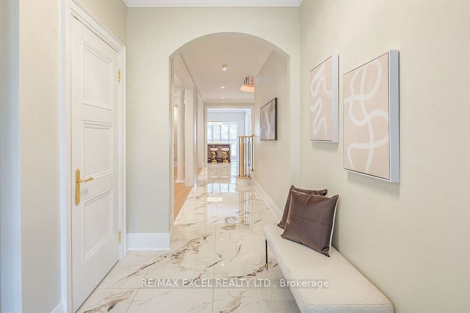 32 Grapevine Circle, Toronto, ON M1X 1X5 – photo 3