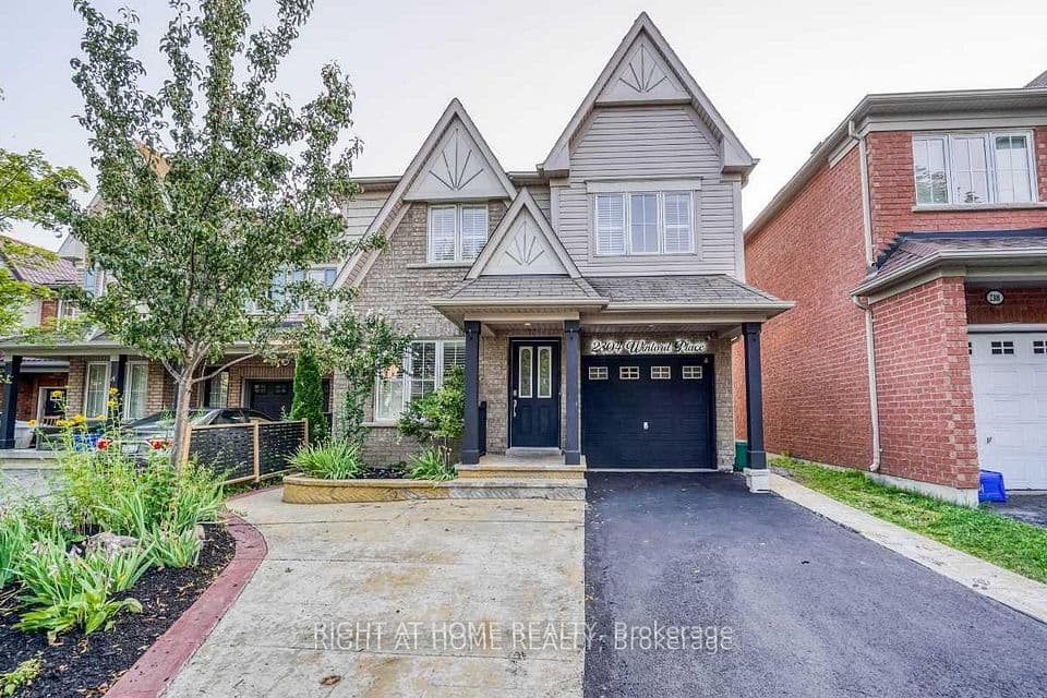 2304 Winlord Place, Oshawa, ON L1L 0B8 – main photo