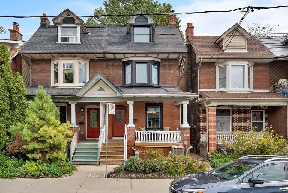 23 Greenwood Avenue, Toronto, ON M4L 2P5 – main photo