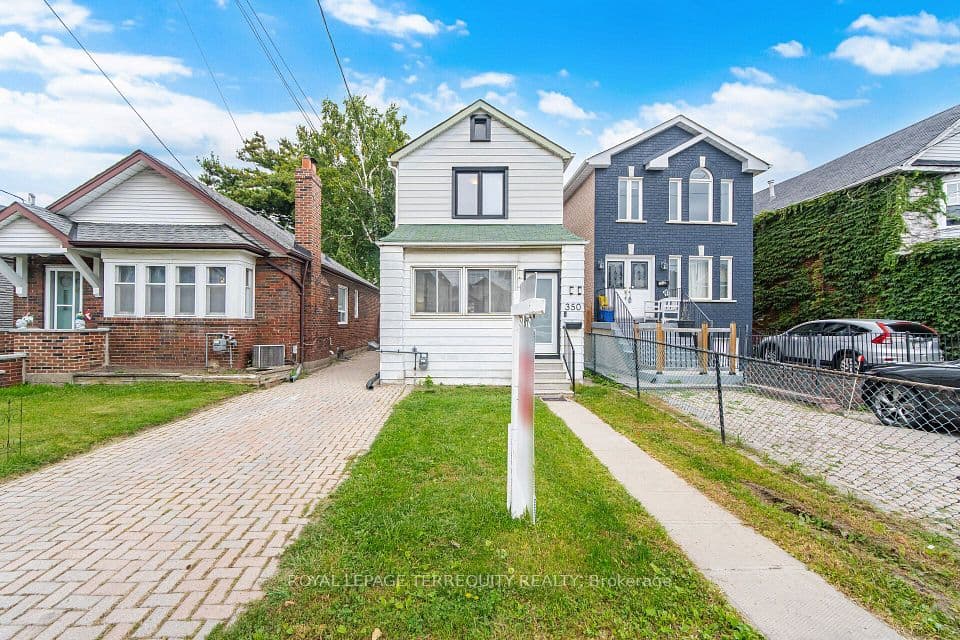 350 Lumsden Avenue, Toronto, ON M4C 2L3 – photo 2