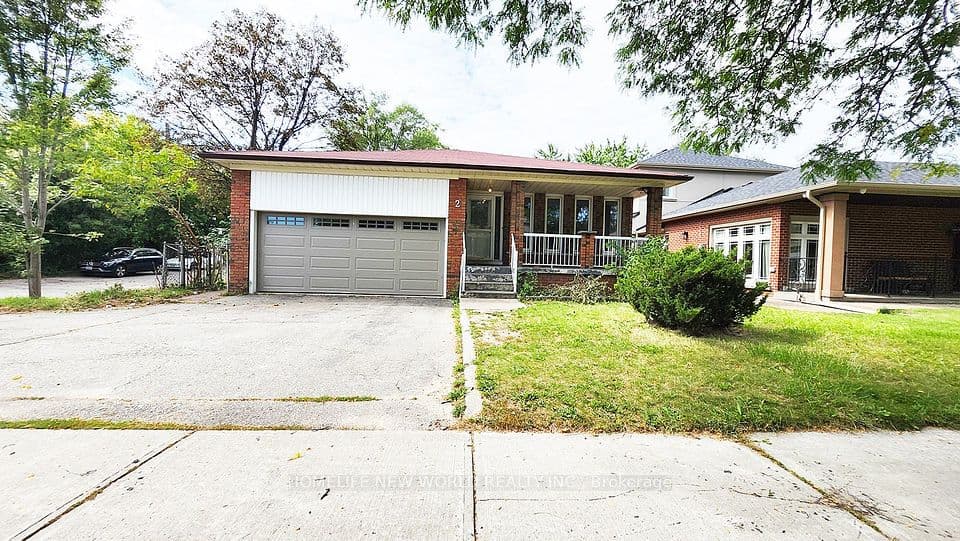 2 Arkona Drive, Toronto, ON M1T 1X3 – main photo