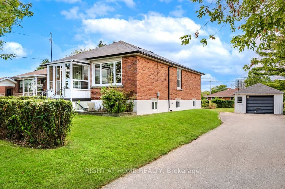 544 Brimley Road, Toronto, ON M1J 1A8 – photo 2
