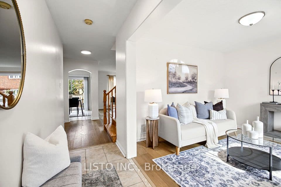 15 Mantis Road, Toronto, ON M1X 1W4 – photo 3