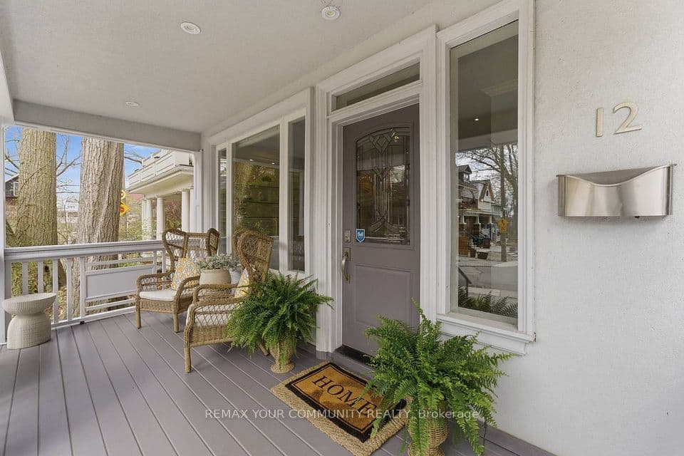 12 Hazel Avenue, Toronto, ON M4E 1C5 – main photo